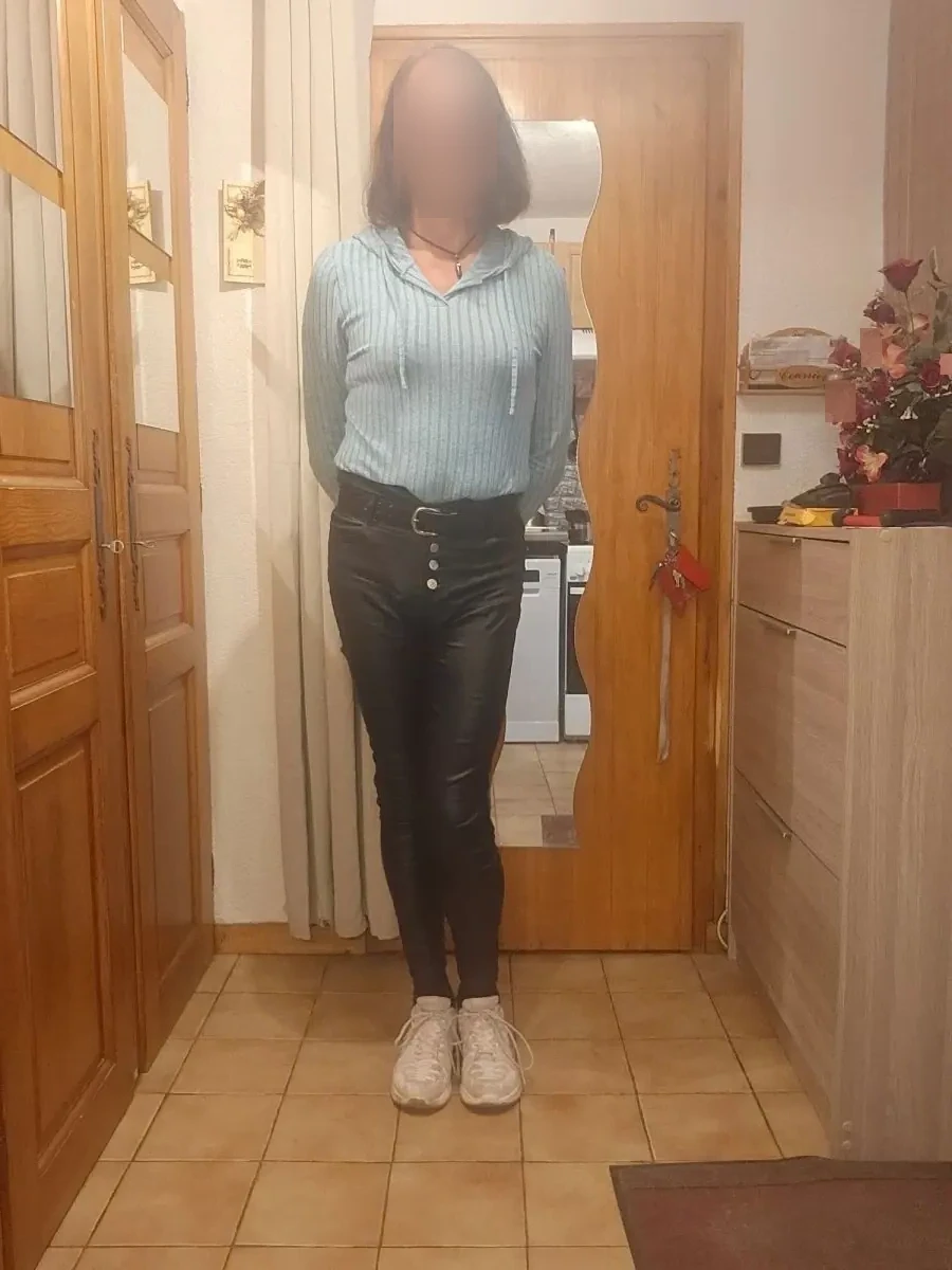 Coralie - Image 1
